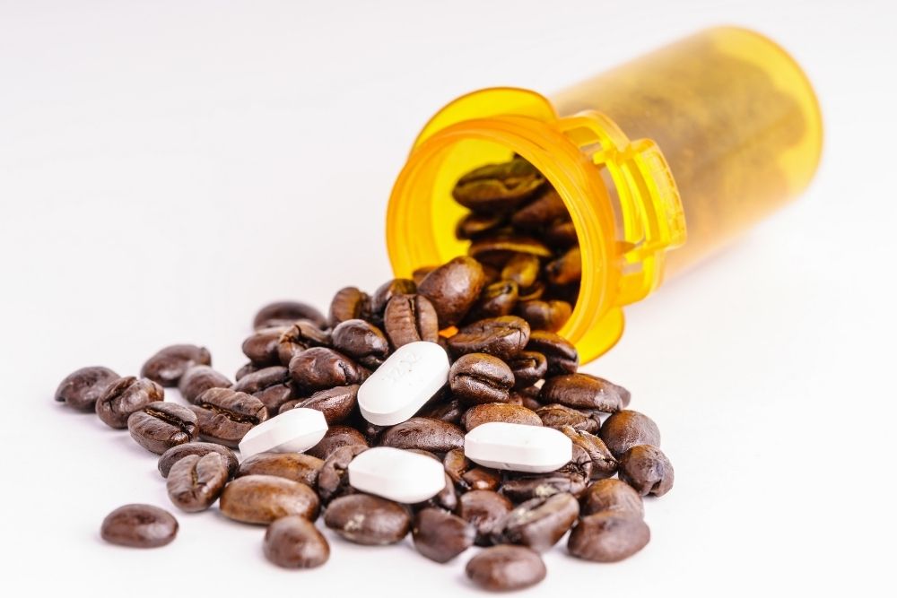 Best Caffeine Pills Reviewed (+ Better Alternatives)
